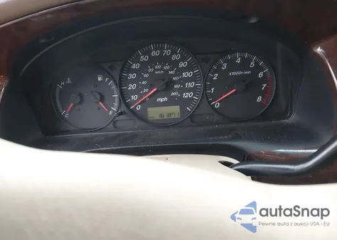 2001 Mazda Mpv Dx/Es/Lx z USA, uszkodzony, nr VIN JM3LW28Y110165808